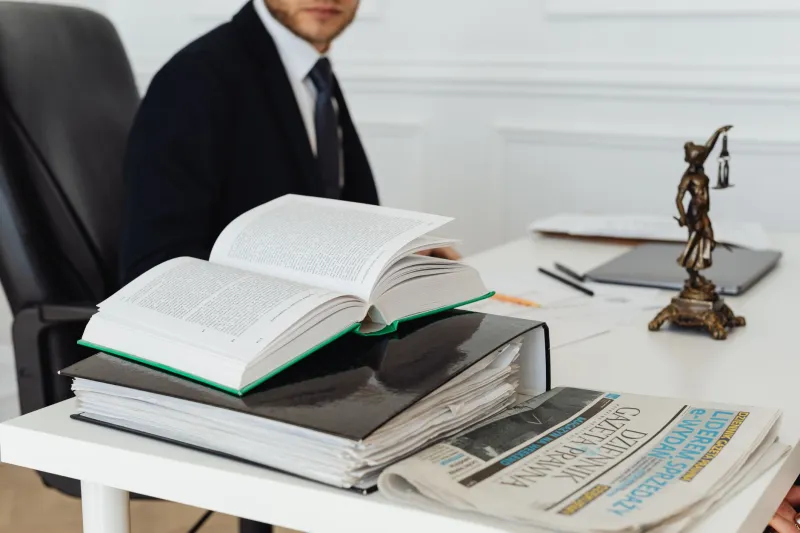 Navigating the Legal Terrain: A US Client's Essential Primer on International Adult Services